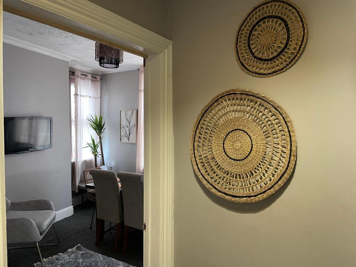 Perfect For Large Groups, Sleeps 15 Close To City Centre Sheffield Bagian luar foto